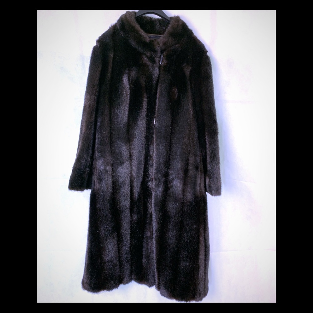 D Espirit Ladies Faux Fur Coat
